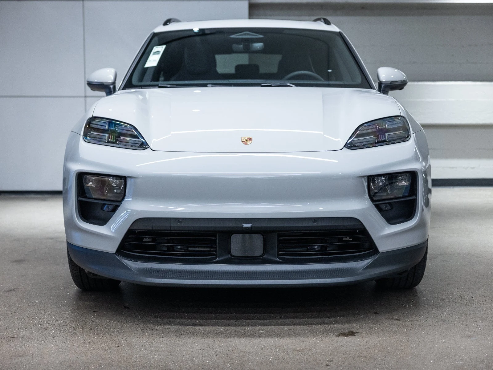 2026 Porsche Macan Electric (XAB), 7/20