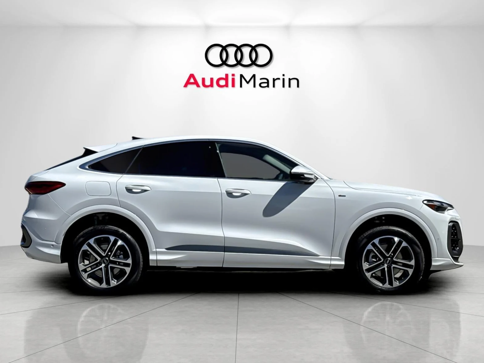 2026 Audi Q5 Sportback Premium quattro (GU), 6/20