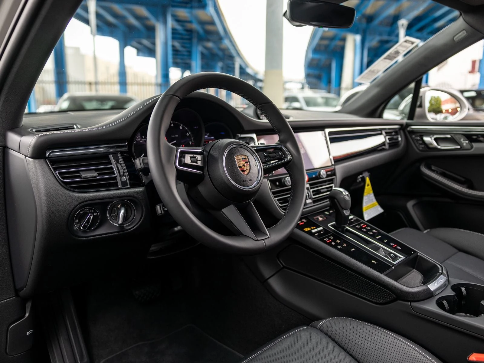2026 Porsche Macan (95B), 4/20