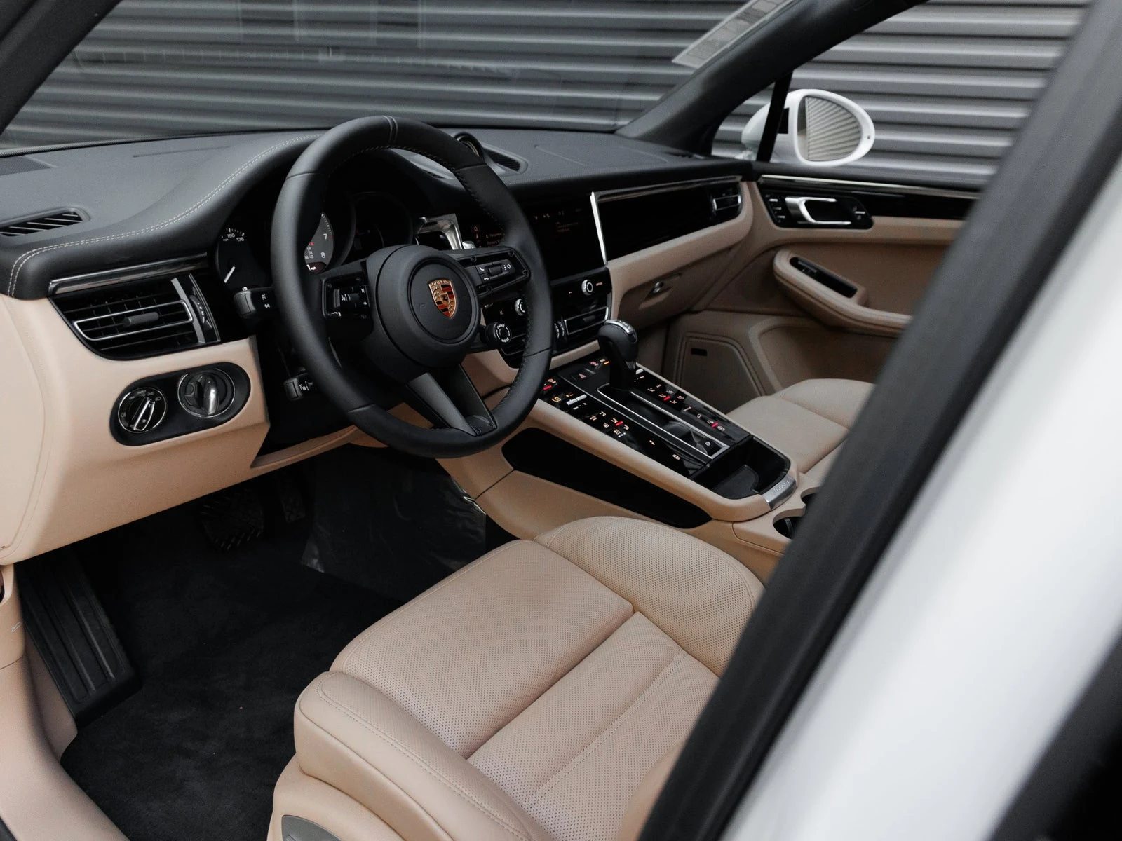 2026 Porsche Macan S (95B), 4/20
