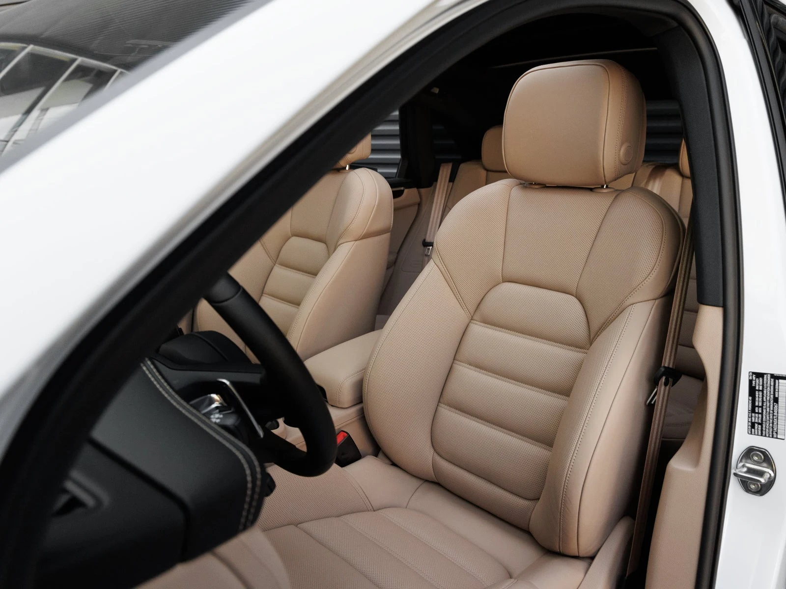 2026 Porsche Macan S (95B), 5/20
