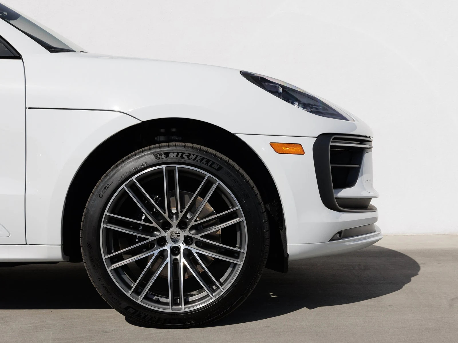2026 Porsche Macan S (95B), 11/20