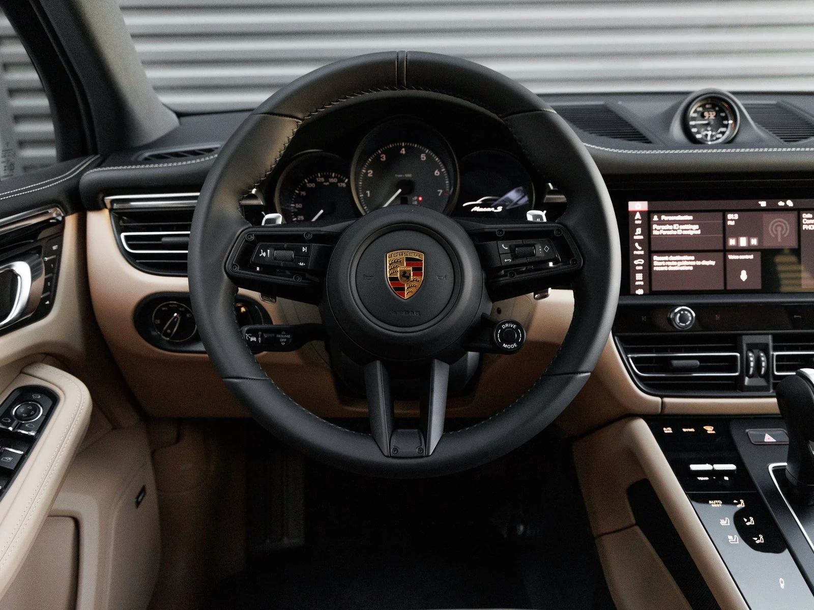 2026 Porsche Macan S (95B), 17/20