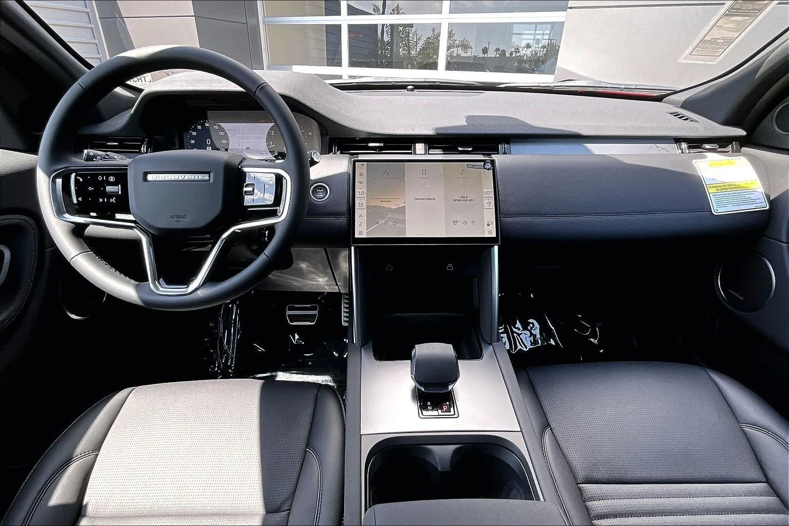 2026 Land Rover Discovery Sport Landmark (L550), 5/15