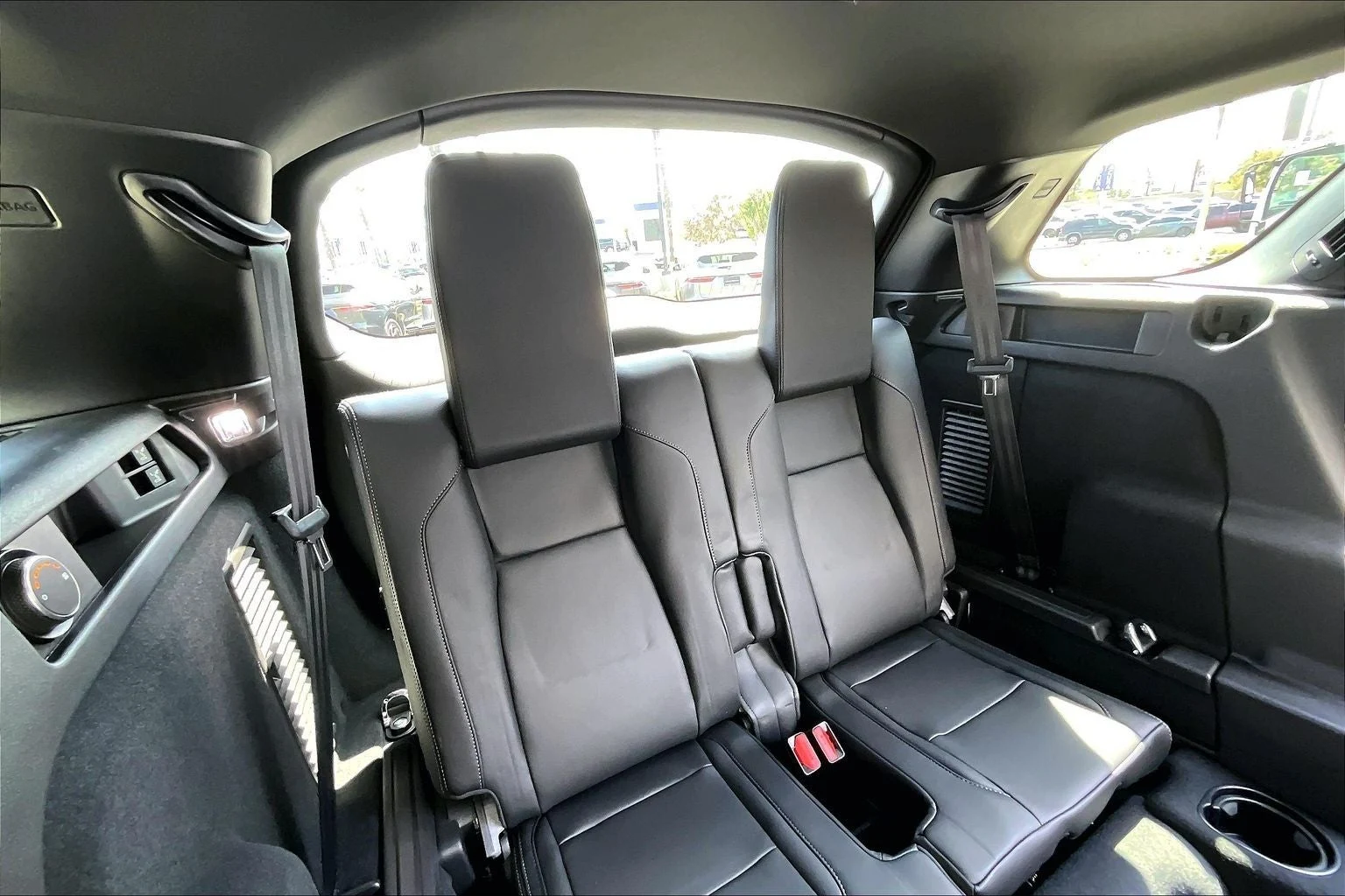 2026 Land Rover Discovery Sport Landmark (L550), 11/15