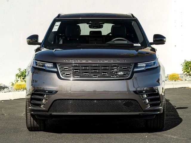 2026 Land Rover Range Rover Velar P250 (L560), 3/20
