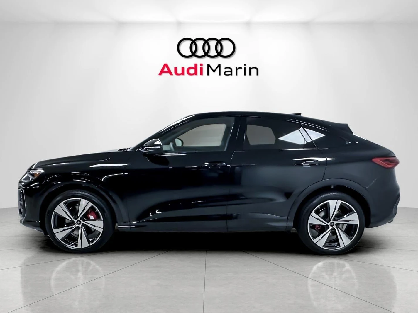 2026 Audi SQ5 Sportback Premium Plus quattro (GU), 2/20