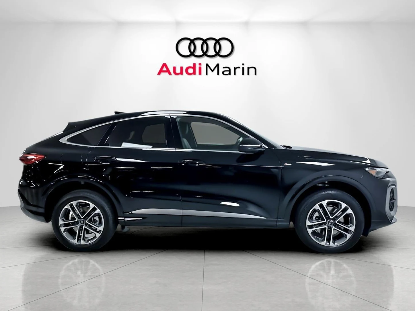 2026 Audi Q5 Sportback Premium quattro (GU), 6/20