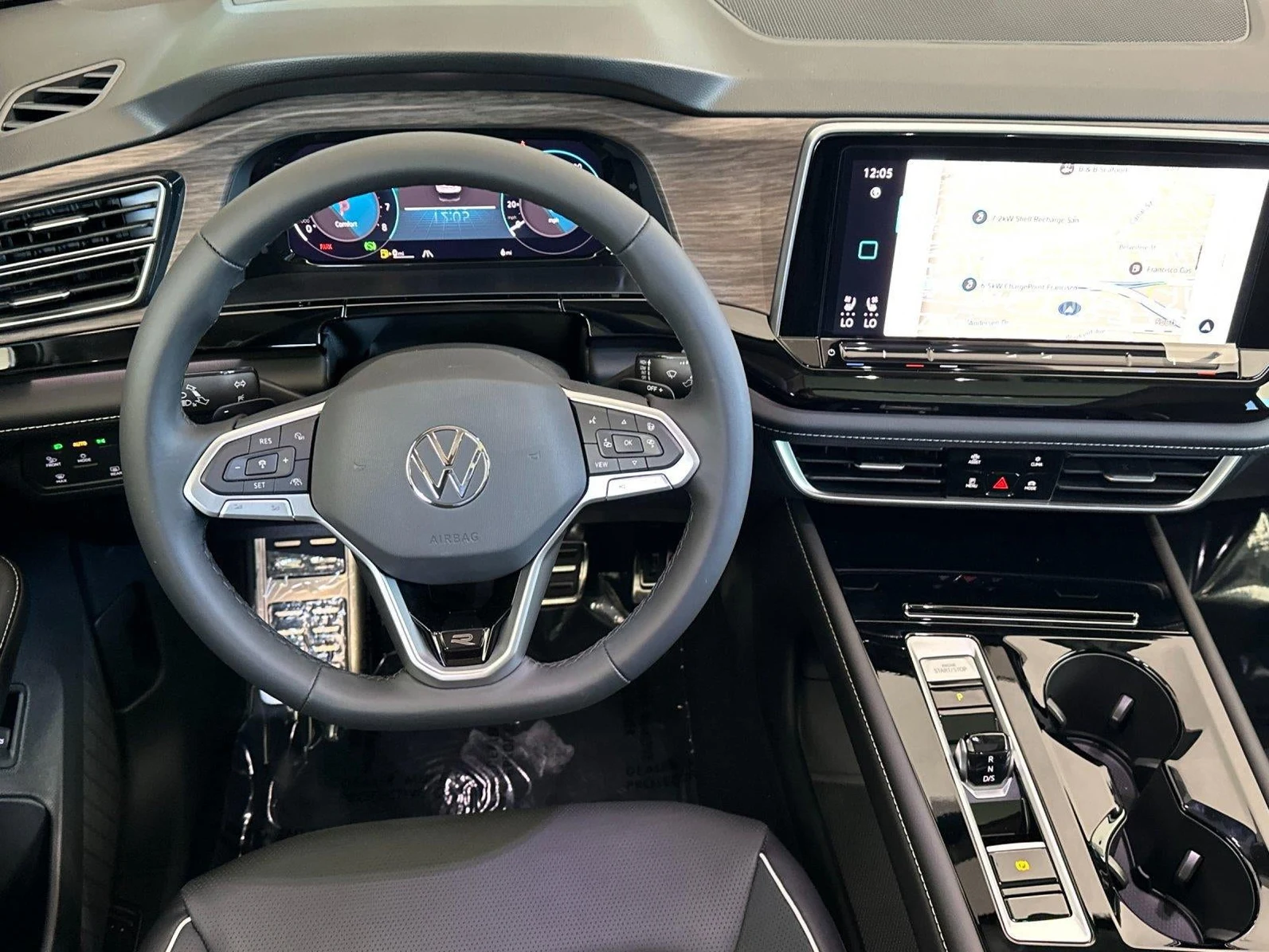 2026 Volkswagen Atlas 2.0T SEL Premium R-Line (2024 Update), 13/20