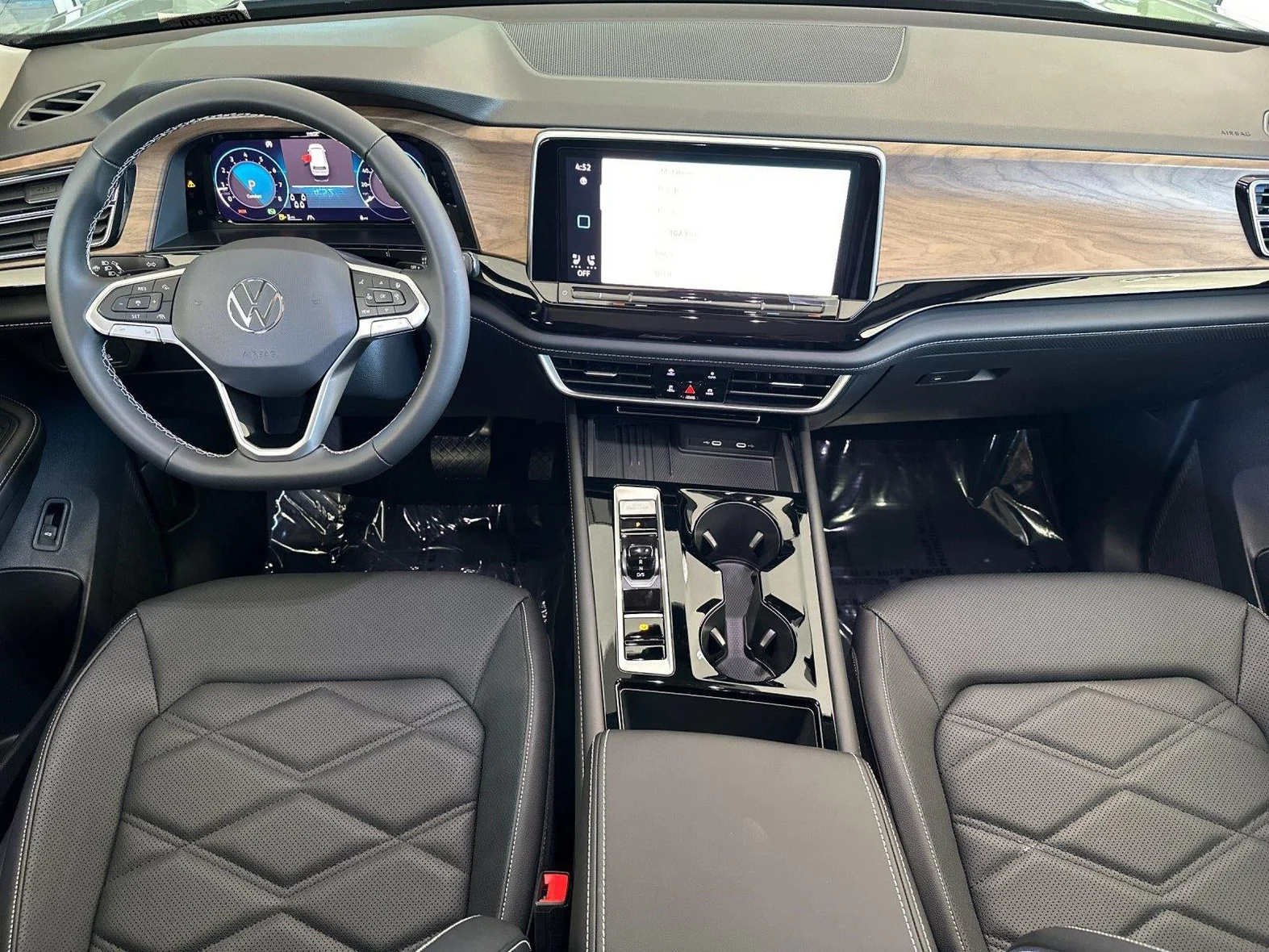 2026 Volkswagen Atlas 2.0T SE with Technology (2024 Update), 12/20