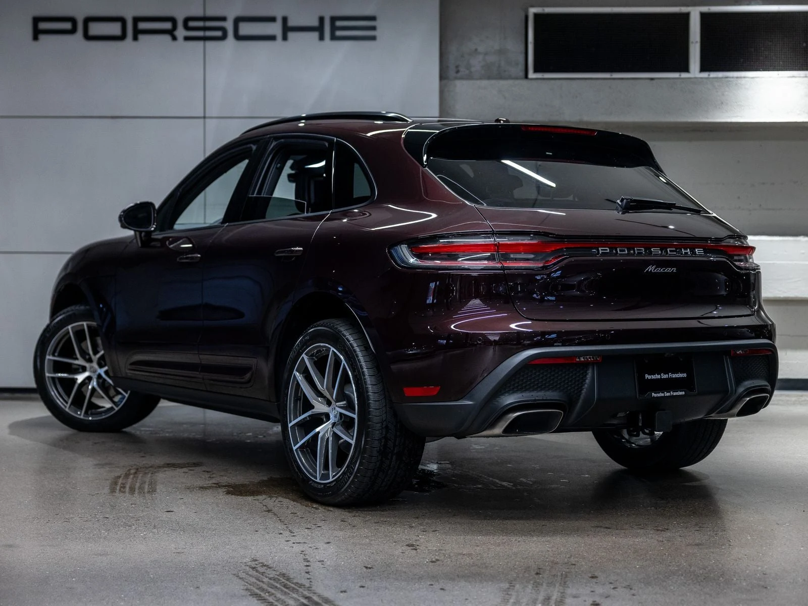 2026 Porsche Macan (95B), 3/20