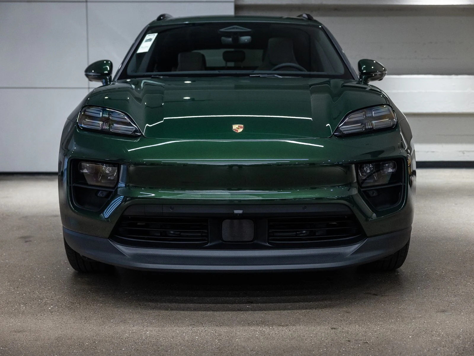 2026 Porsche Macan Electric (XAB), 11/20