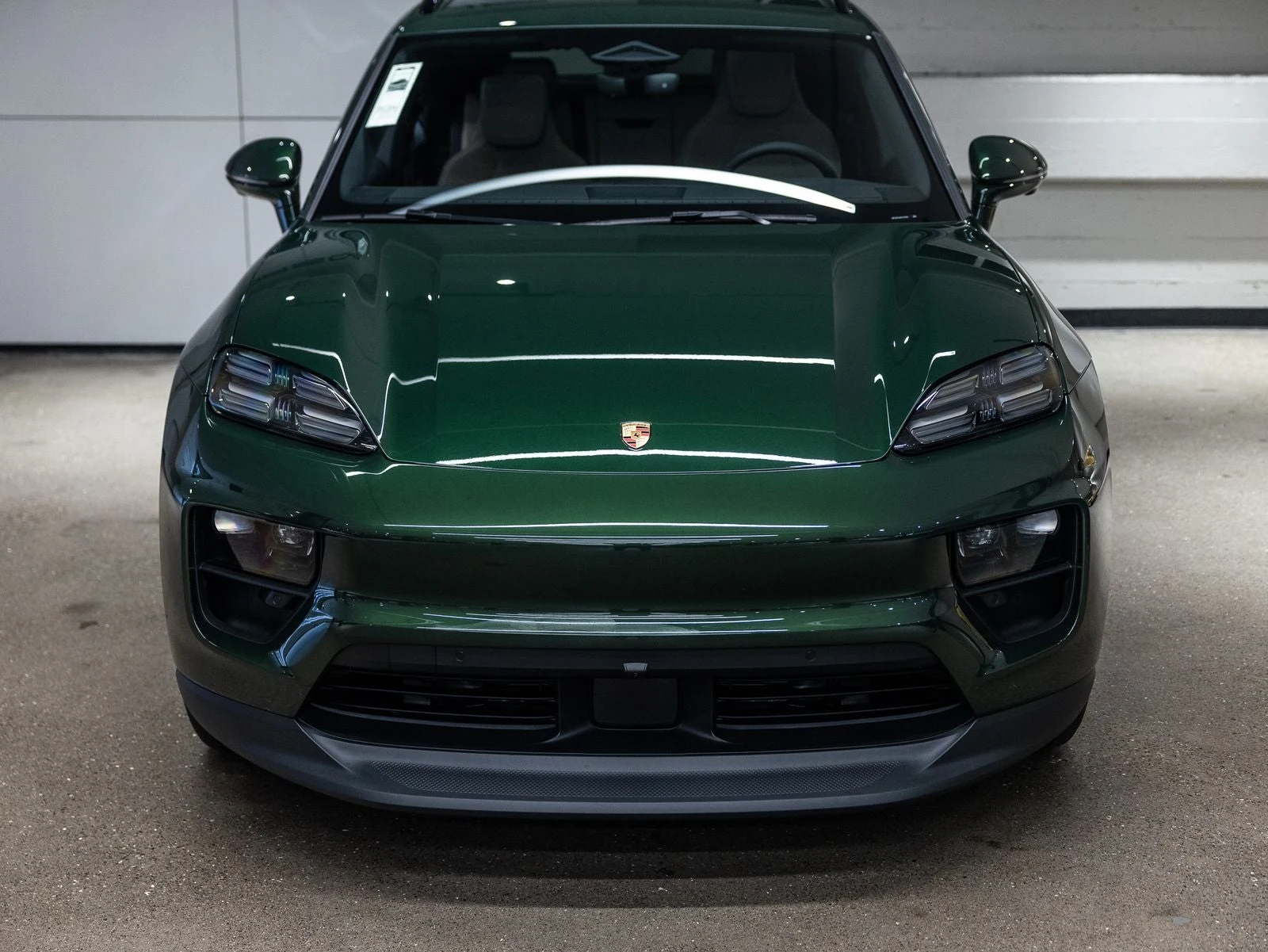 2026 Porsche Macan Electric (XAB), 13/20