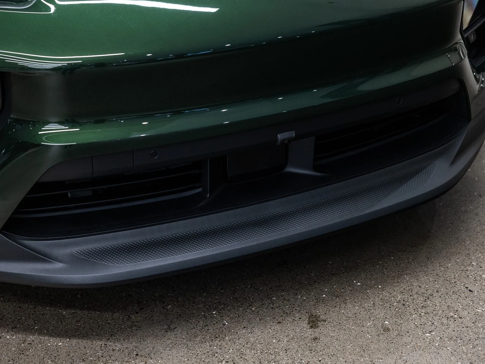 2026 Porsche Macan Electric (XAB), 18/20