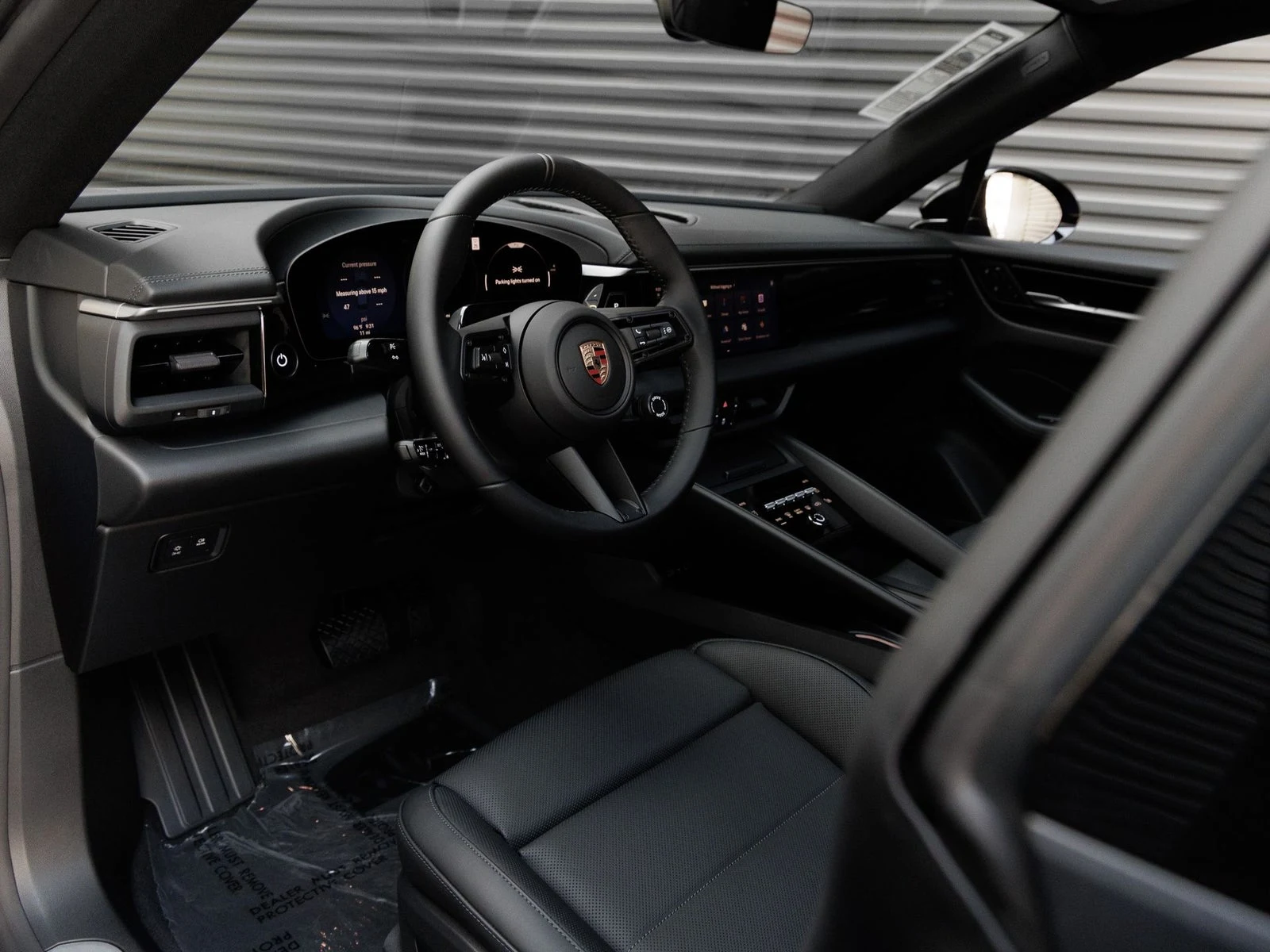 2026 Porsche Macan Electric (XAB), 4/20