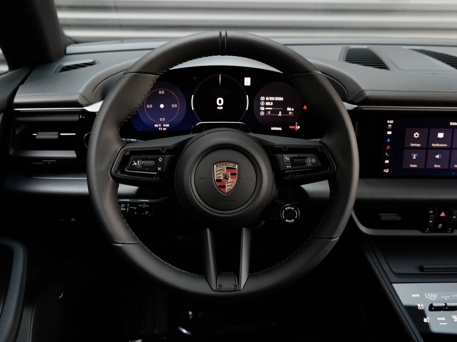 2026 Porsche Macan Electric (XAB), 16/20