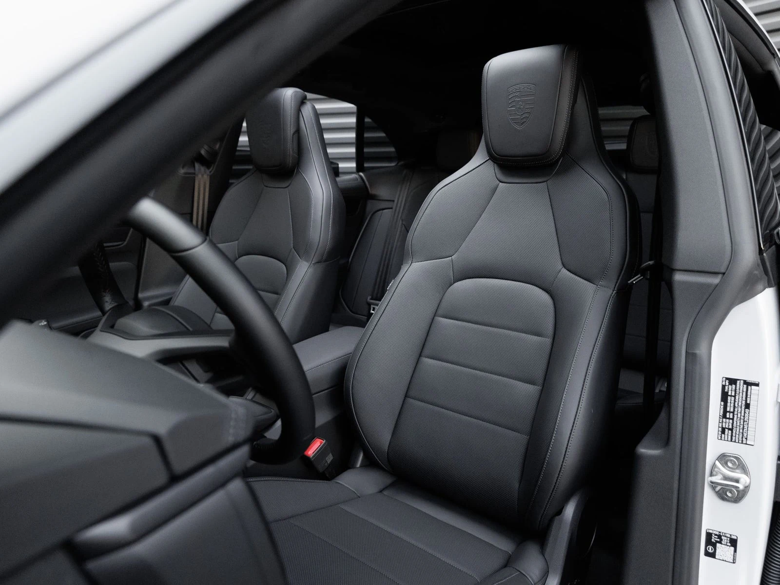 2026 Porsche Macan GTS Electric (XAB), 5/20