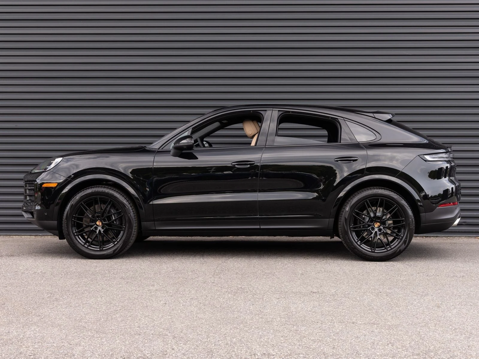 2026 Porsche Cayenne Coupé (3rd Generation), 2/20
