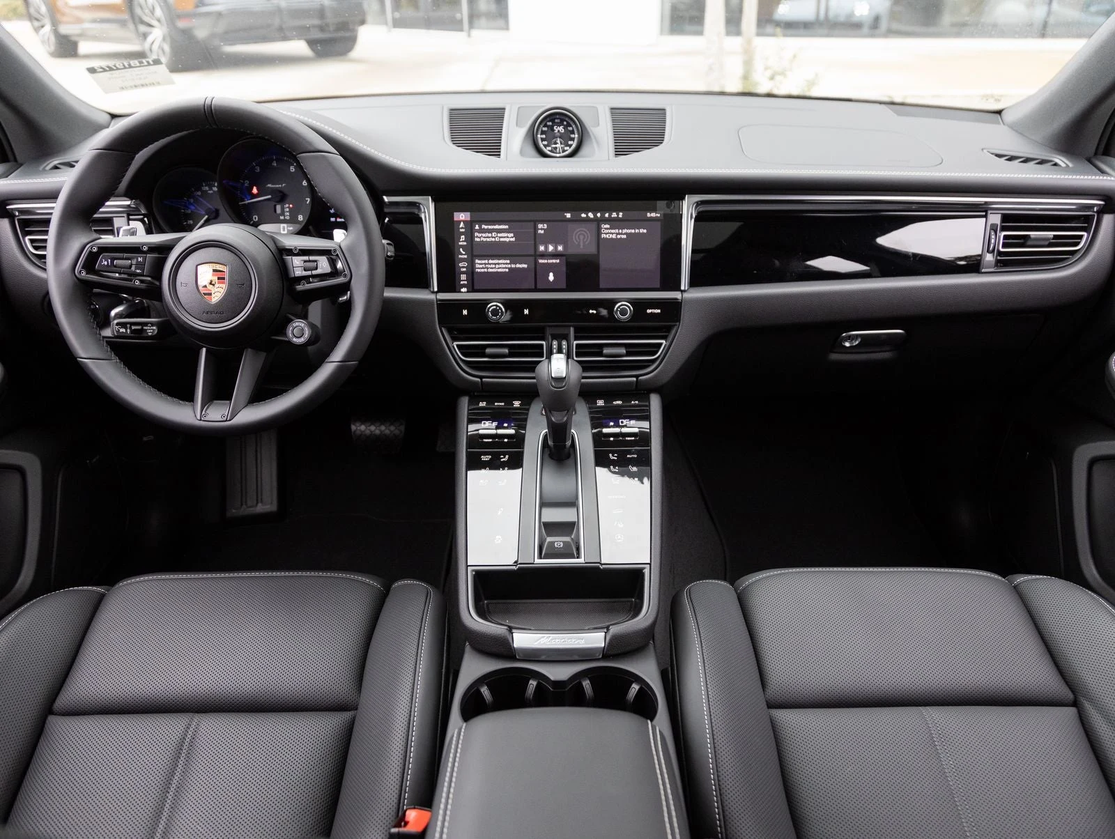2026 Porsche Macan T (95B), 12/20