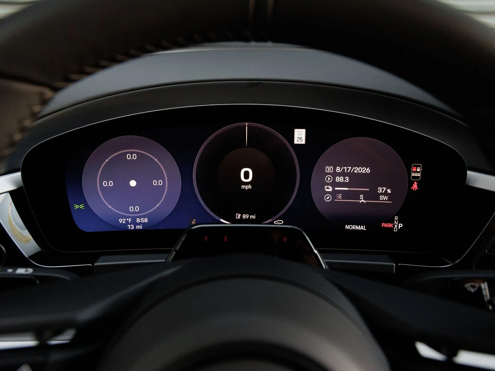 2026 Porsche Macan Electric (XAB), 17/20