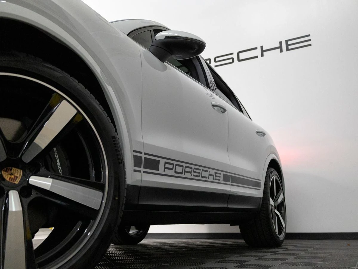 2026 Porsche Cayenne Coupé (3rd Generation), 13/20