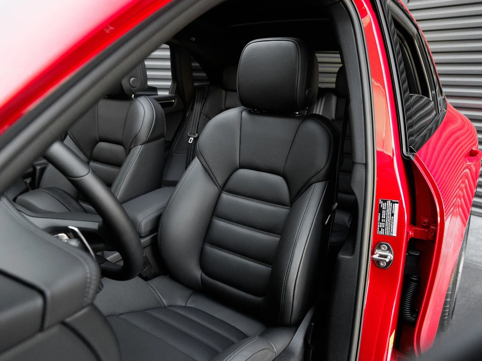 2026 Porsche Macan (95B), 5/20
