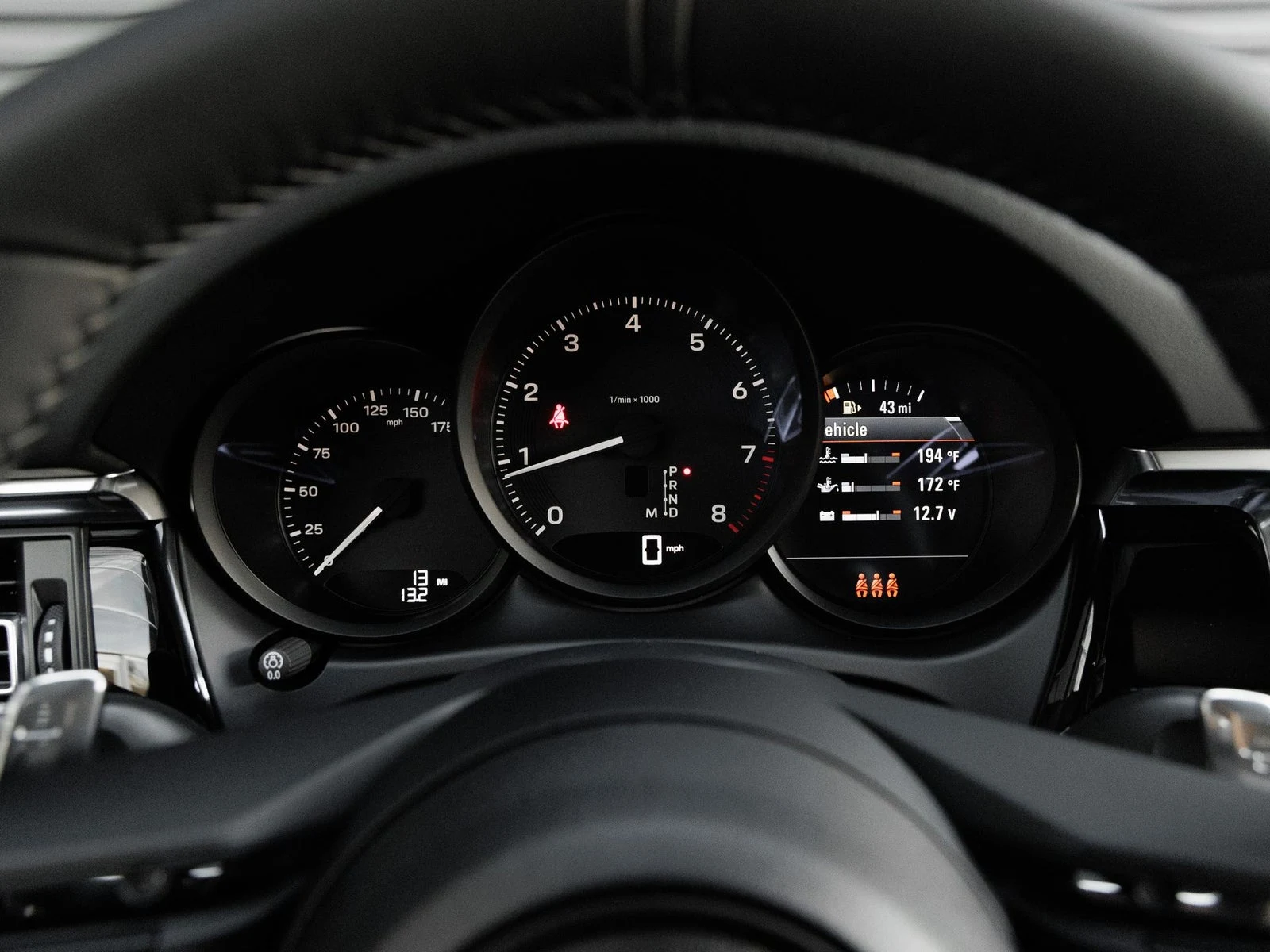 2026 Porsche Macan (95B), 17/20