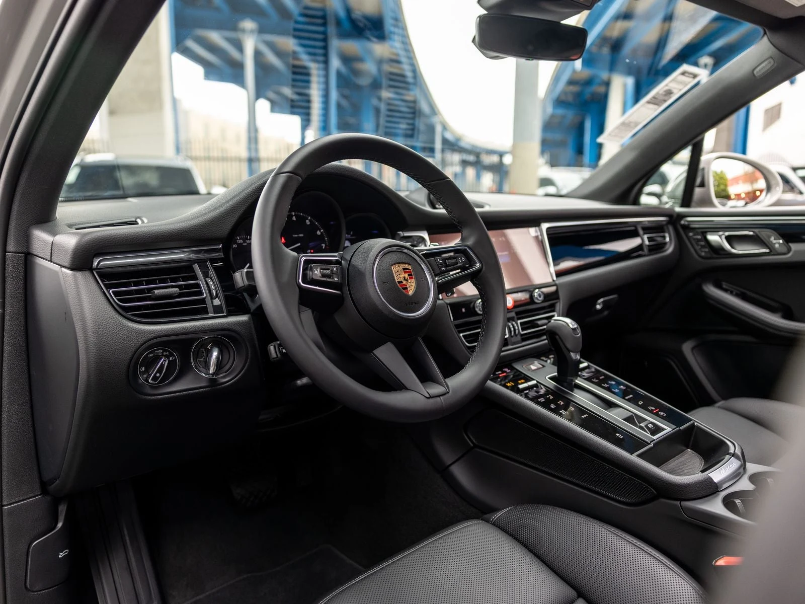 2026 Porsche Macan (95B), 4/20