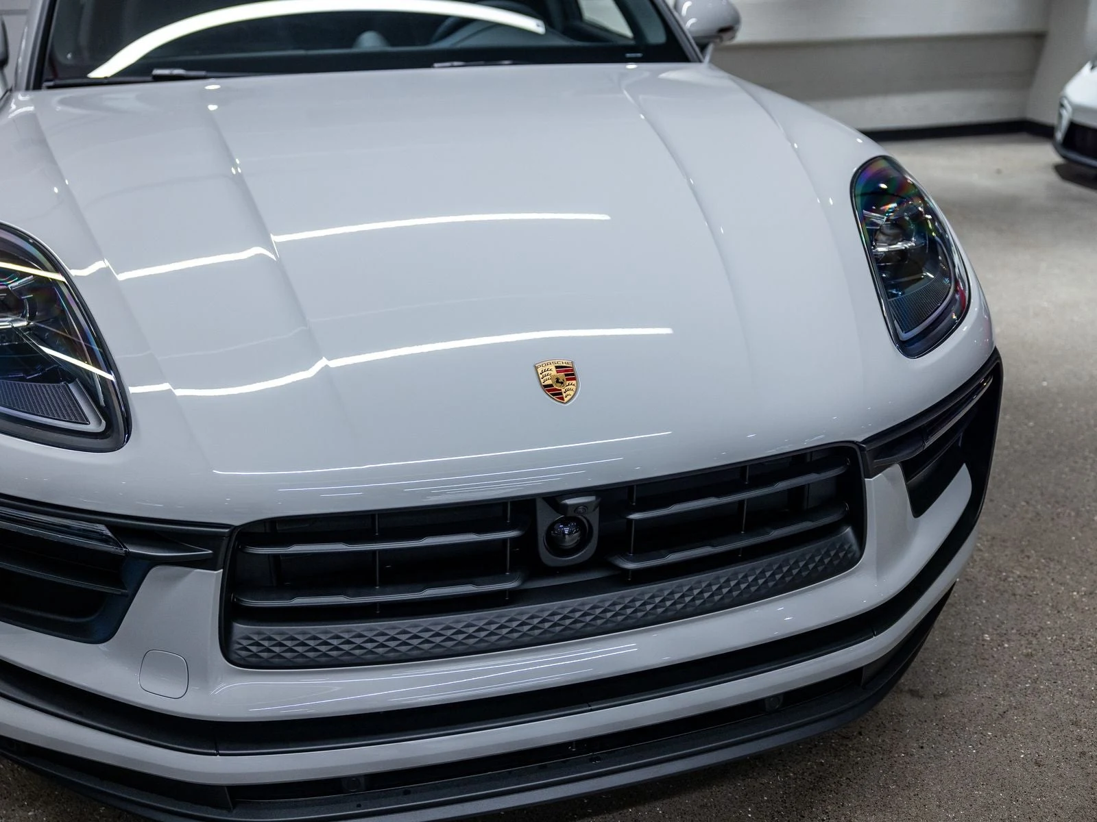2026 Porsche Macan (95B), 13/20