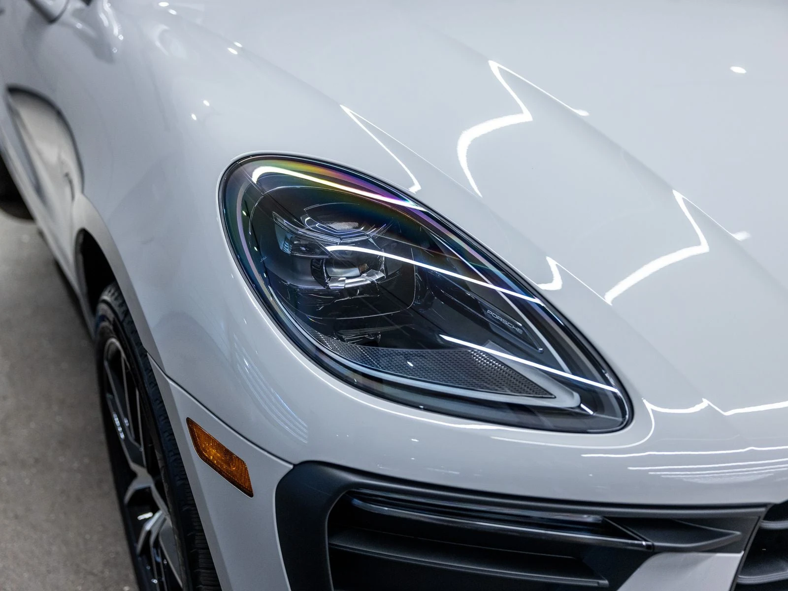 2026 Porsche Macan (95B), 14/20