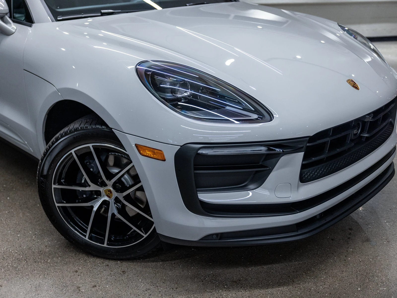 2026 Porsche Macan (95B), 16/20