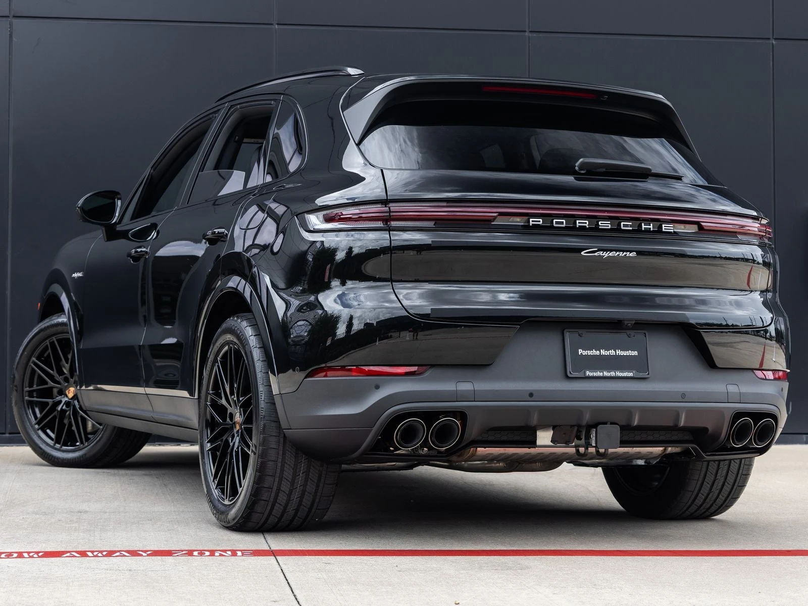 2026 Porsche Cayenne E-Hybrid (3rd Generation), 3/20