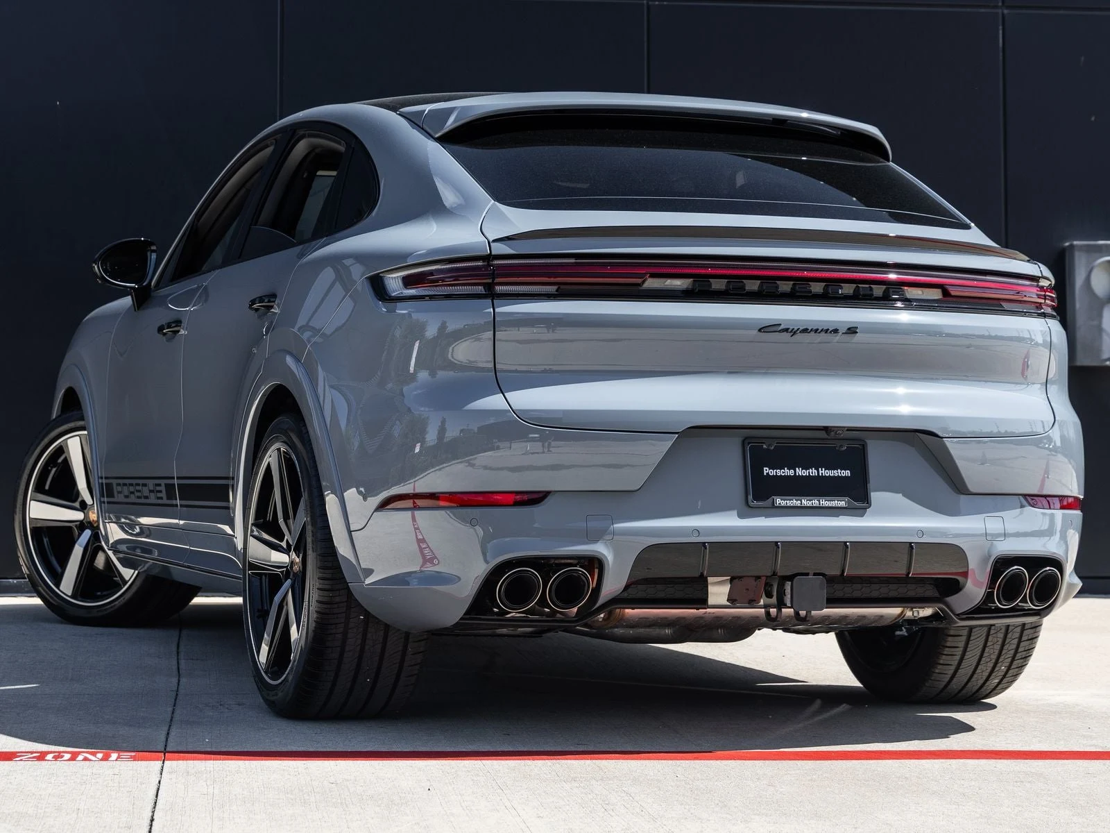 2026 Porsche Cayenne S Coupé (3rd Generation), 3/20