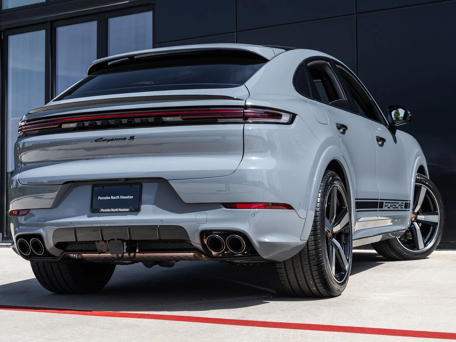 2026 Porsche Cayenne S Coupé (3rd Generation), 11/20