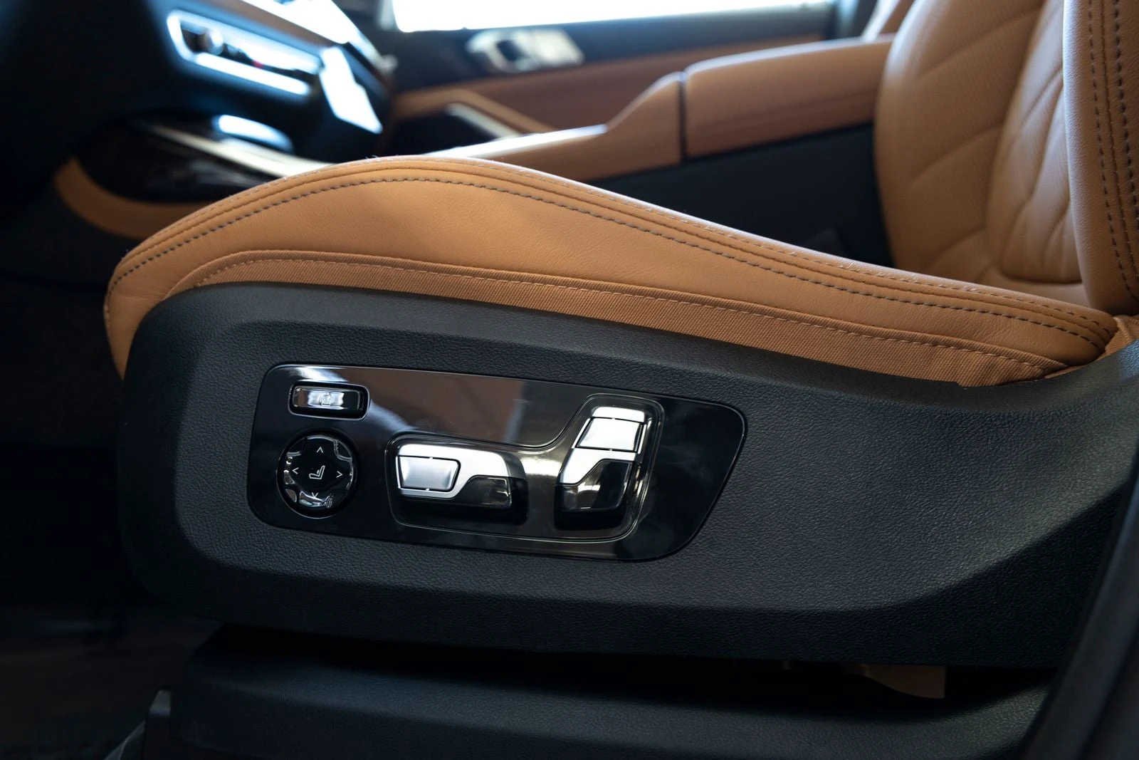 2027 BMW X7 xDrive40i (G07), 15/20