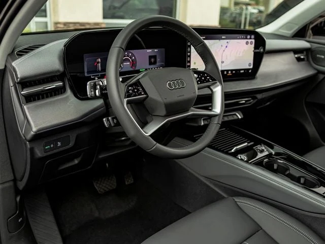 2026 Audi Q3 S line quattro (FJ), 18/20