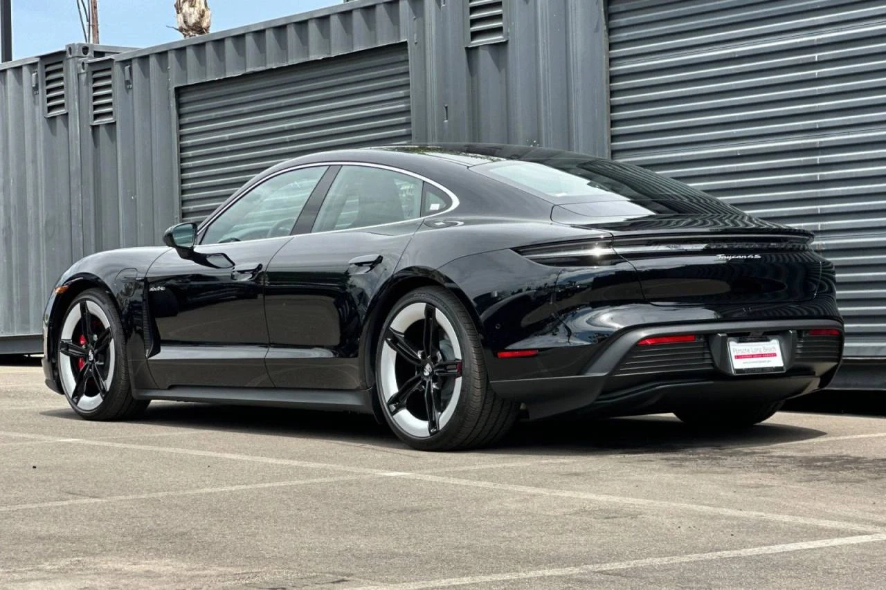 2026 Porsche Taycan 4S (2025 Update), 3/20