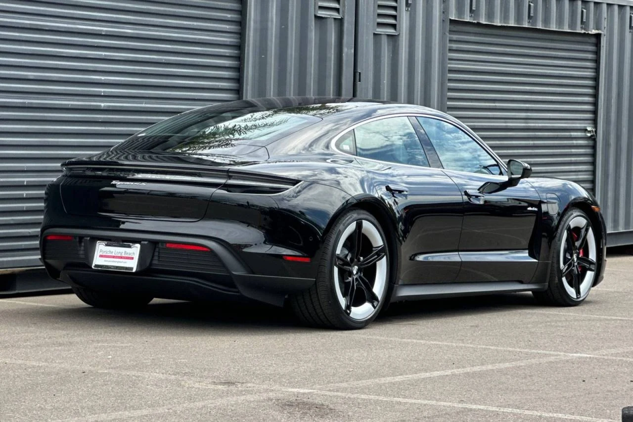 2026 Porsche Taycan 4S (2025 Update), 8/20