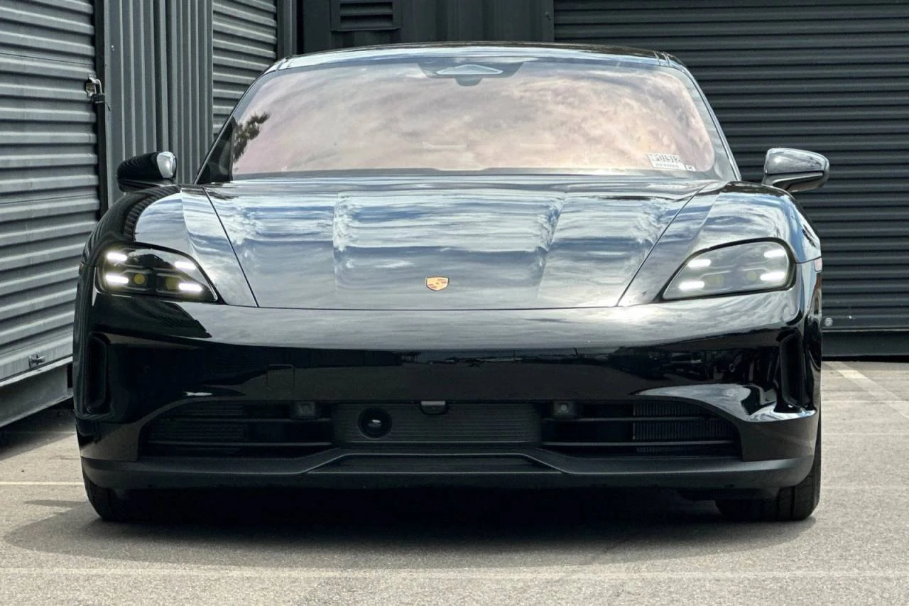 2026 Porsche Taycan 4S (2025 Update), 11/20