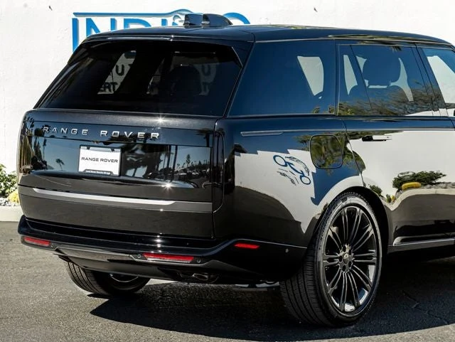 2026 Land Rover Range Rover SE LWB (L460), 7/20