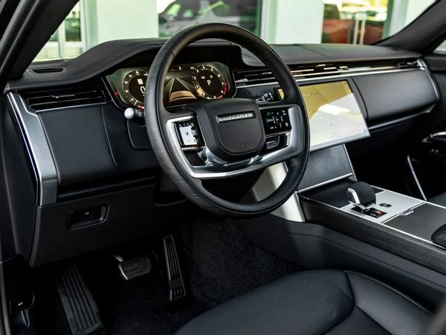 2026 Land Rover Range Rover SE LWB (L460), 16/20