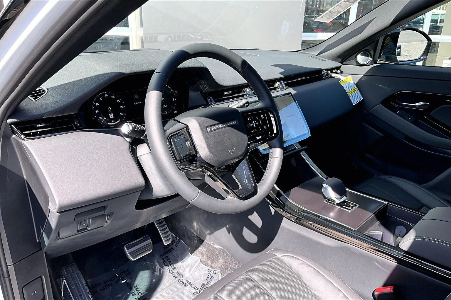 2026 Land Rover Range Rover Evoque Hoxton Edition (L551), 6/14