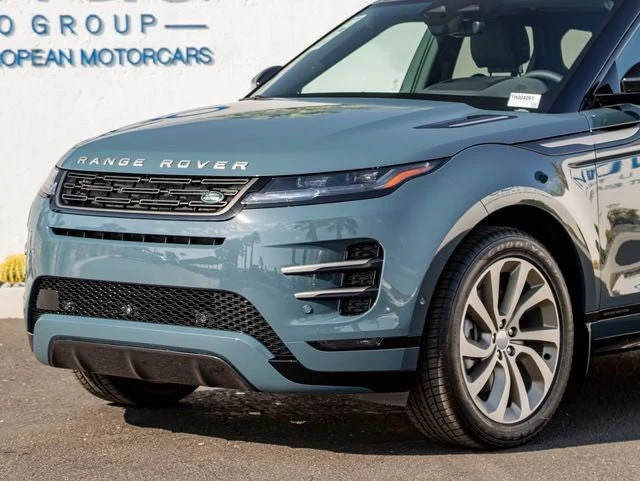 2026 Land Rover Range Rover Evoque Hoxton Edition (L551), 2/20