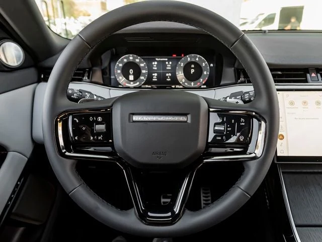 2026 Land Rover Range Rover Evoque Hoxton Edition (L551), 18/20