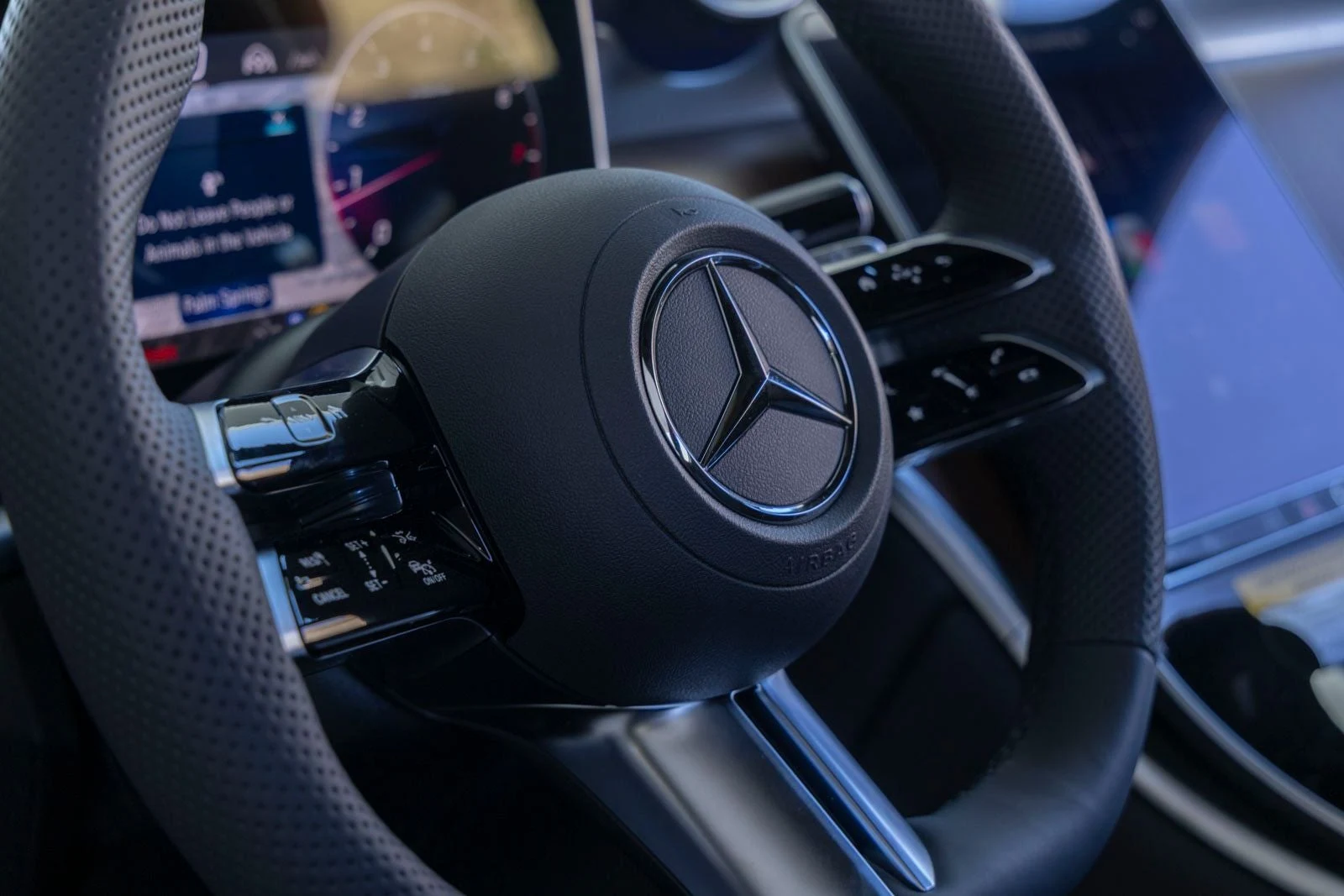 2026 Mercedes-Benz GLC 300 (X254), 16/20