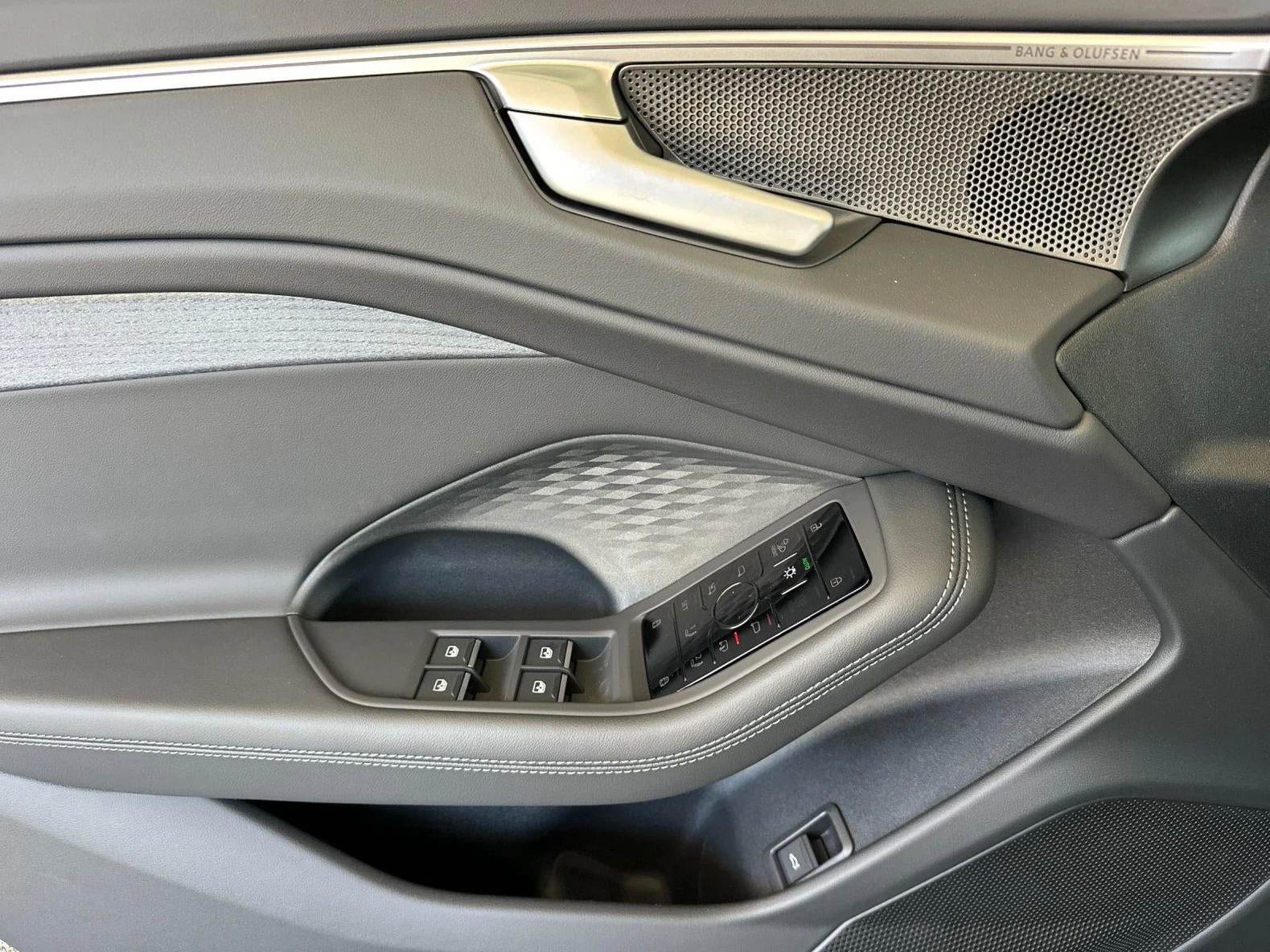 2026 Audi A6 Premium Plus quattro (C9), 10/20