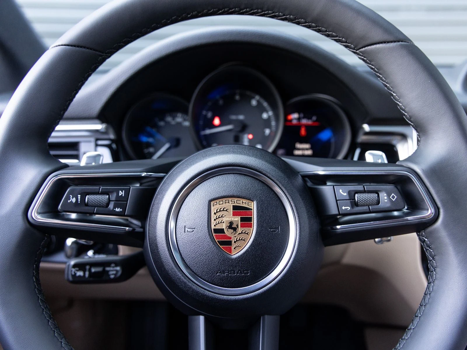 2026 Porsche Macan (95B), 14/20