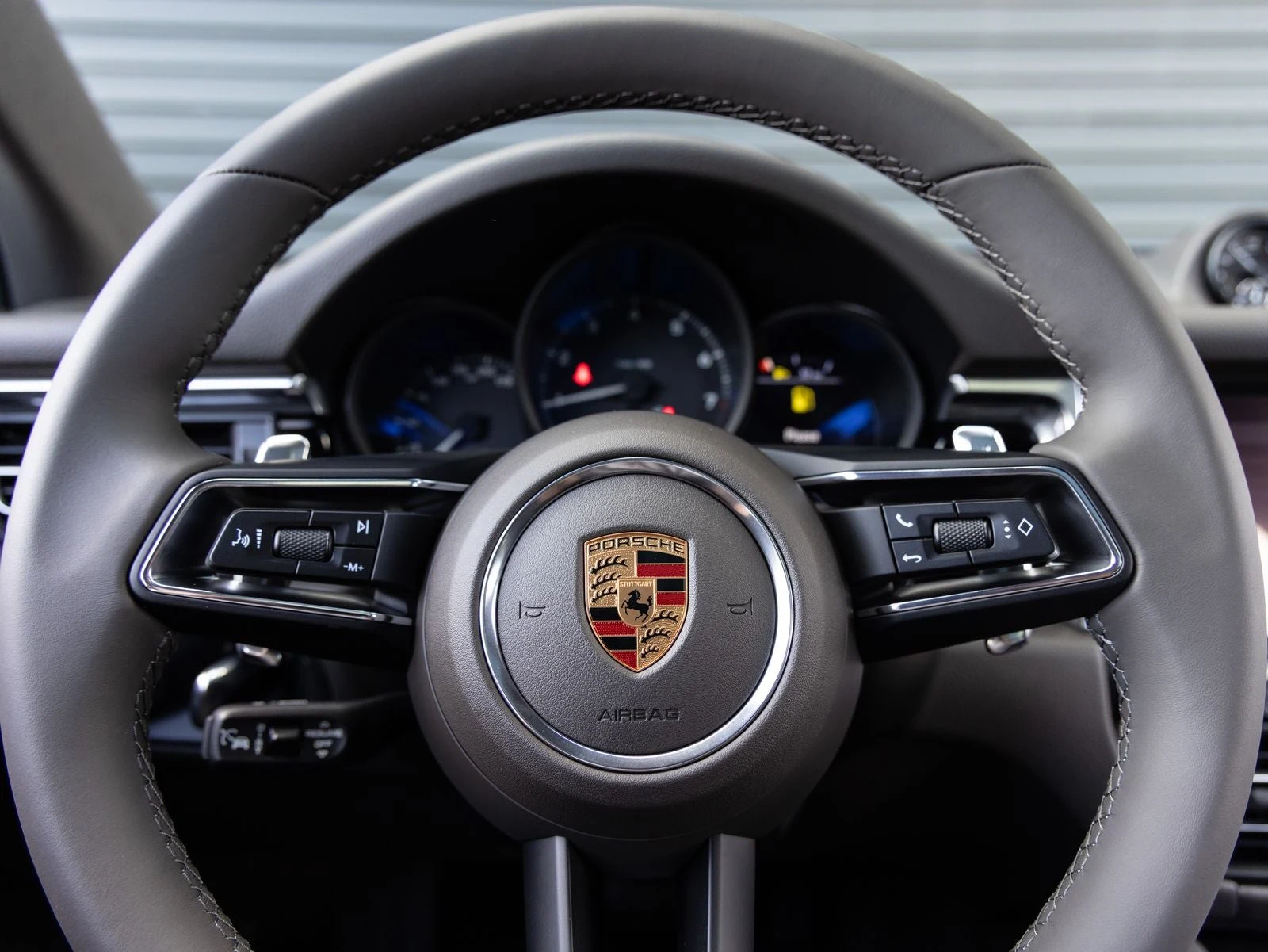 2026 Porsche Macan (95B), 14/20