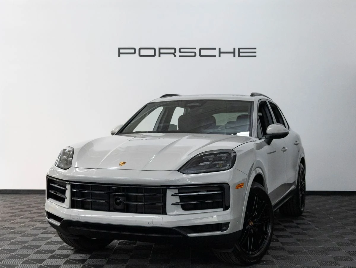 Porsche Cayenne (3rd Generation) · Chalk · Indigo Auto Group