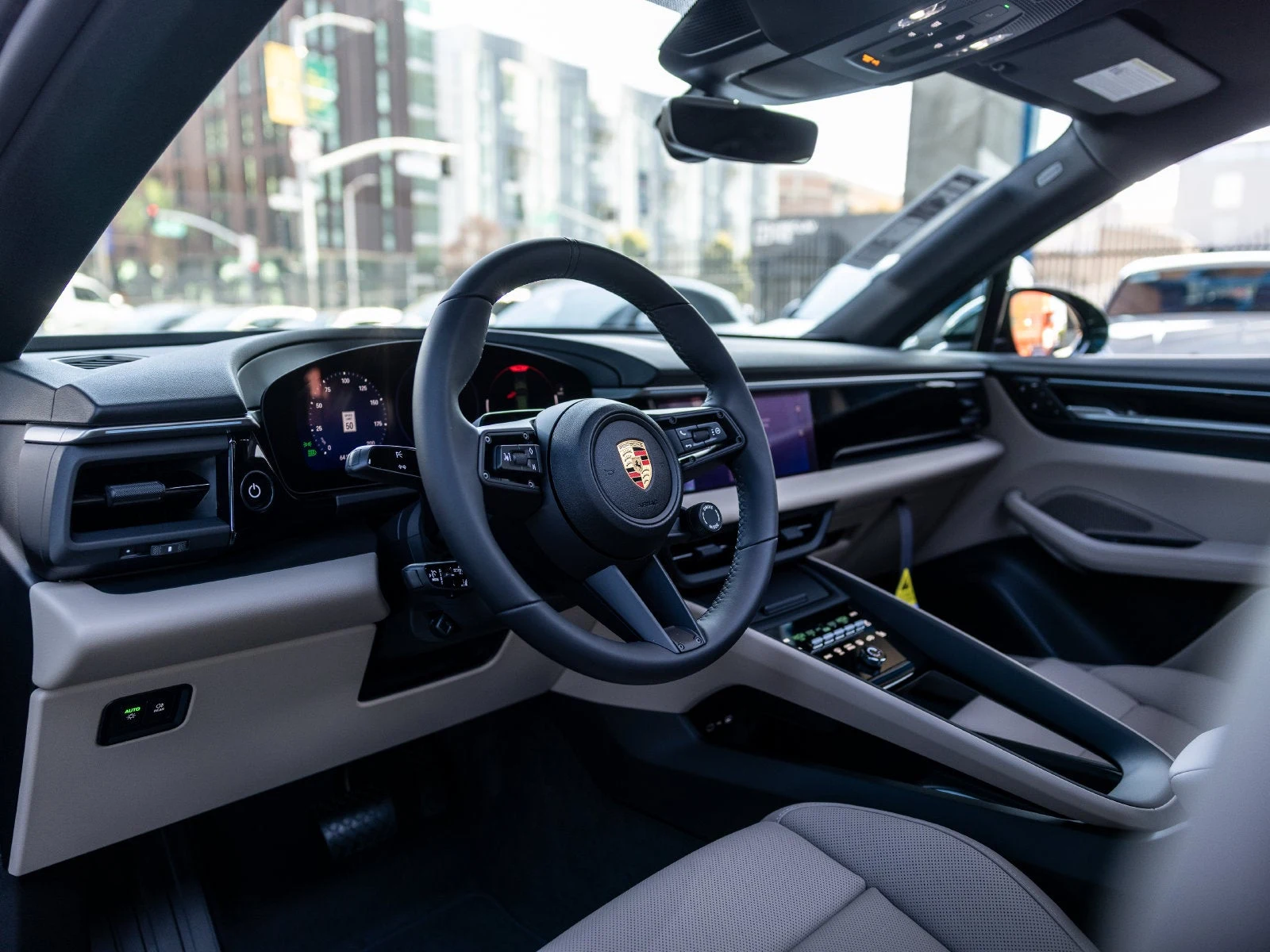 2026 Porsche Macan 4 Electric (XAB), 4/20
